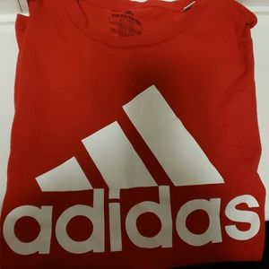 Adidas Tshirt